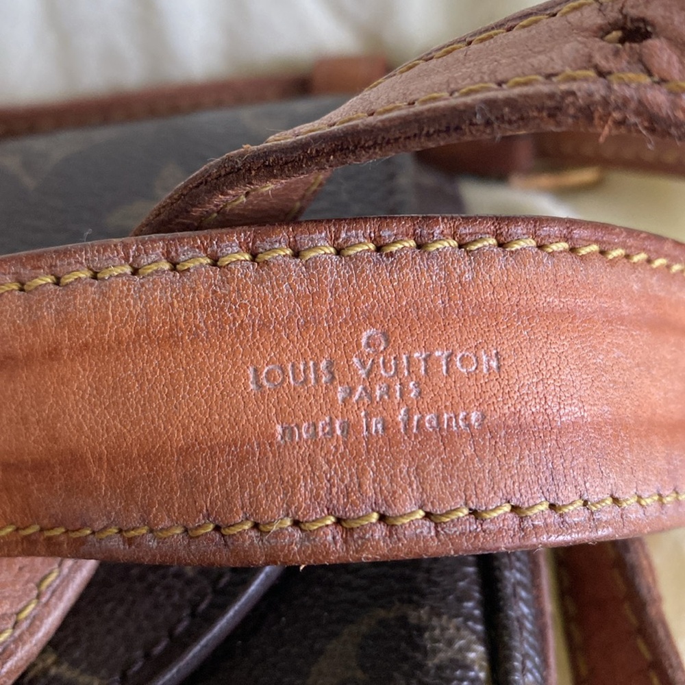 Louis Vuitton Chantilly PM - Picture 2 of 7